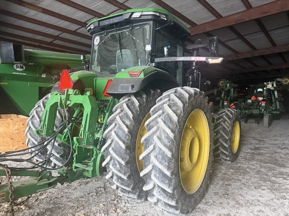 Image of John Deere 8R 340 equipment image 4