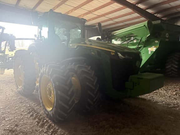 Image of John Deere 8R 340 equipment image 2