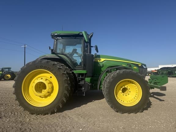 Image of John Deere 8R 340 Primary image