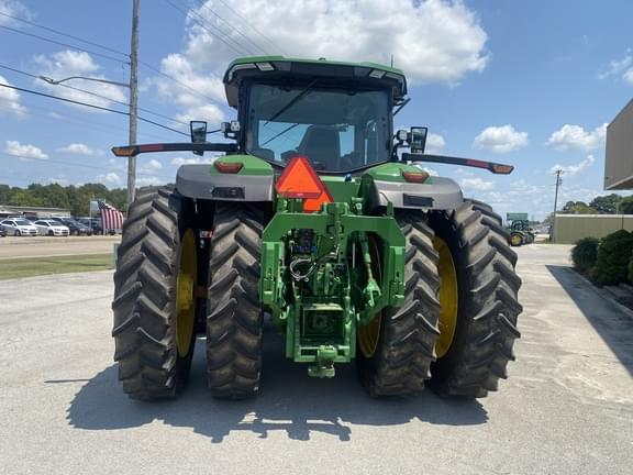 Image of John Deere 8R 340 equipment image 3