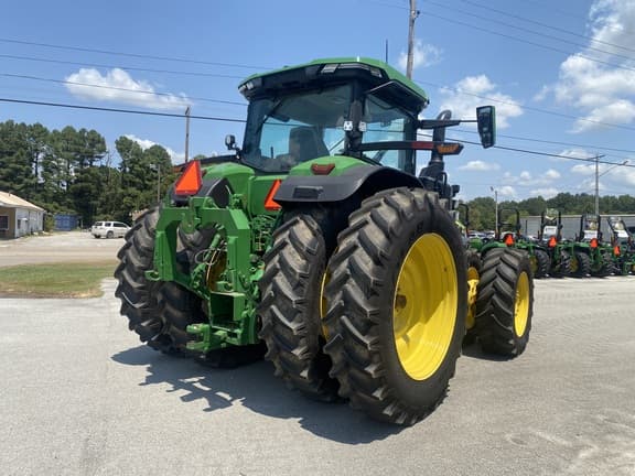 Image of John Deere 8R 340 equipment image 4