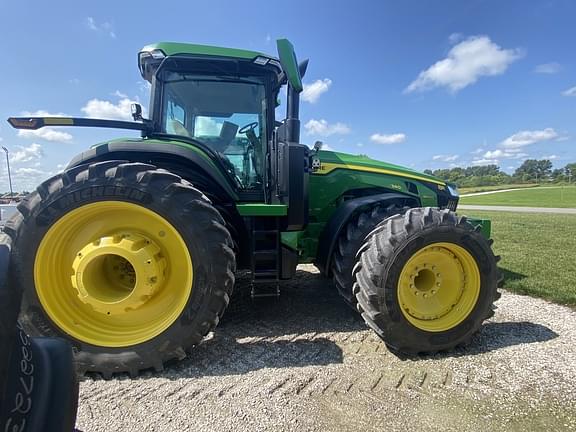 Image of John Deere 8R 340 equipment image 1