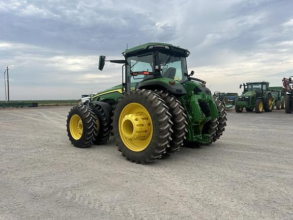 Image of John Deere 8R 340 equipment image 2