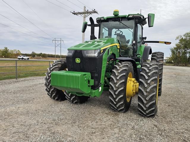 Image of John Deere 8R 340 equipment image 1