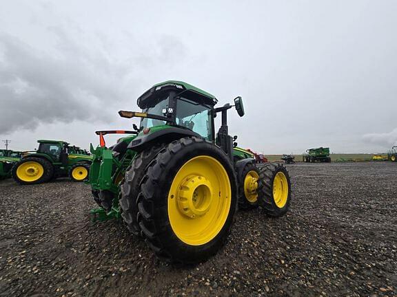 Image of John Deere 8R 340 equipment image 4