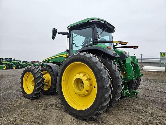 Image of John Deere 8R 340 equipment image 2