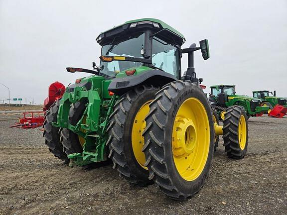 Image of John Deere 8R 340 equipment image 4