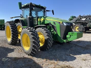 Main image John Deere 8R 340