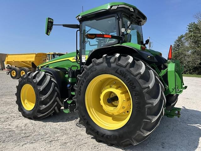 Image of John Deere 8R 340 equipment image 4