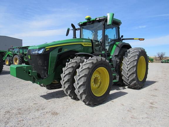 Image of John Deere 8R 340 Primary image