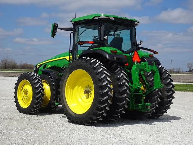 Image of John Deere 8R 340 equipment image 4