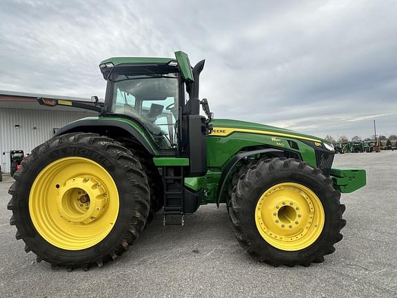 Image of John Deere 8R 340 equipment image 4