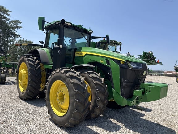 Main image John Deere 8R 340