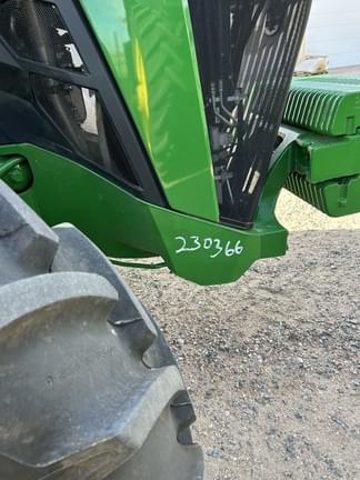 Image of John Deere 8R 340 equipment image 2