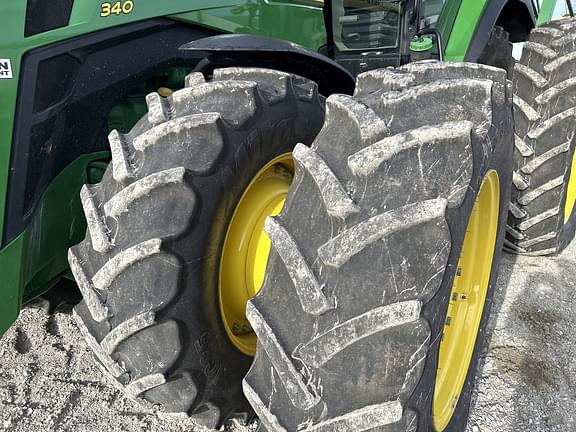 Image of John Deere 8R 340 equipment image 3