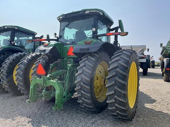 Image of John Deere 8R 340 equipment image 2