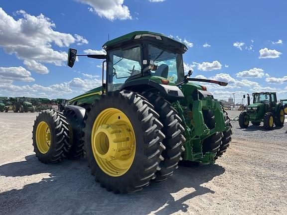 Image of John Deere 8R 340 equipment image 2