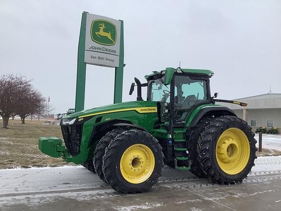 Image of John Deere 8R 340 Primary image