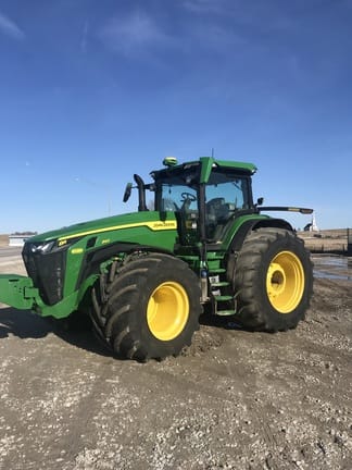 2023 John Deere 8R 340 Equipment Image0