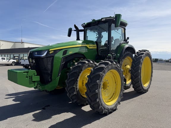 2023 John Deere 8R 340 Equipment Image0