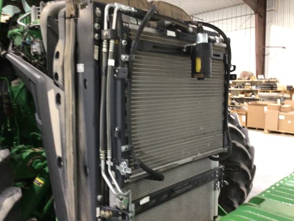 Image of John Deere 8R 340 equipment image 1