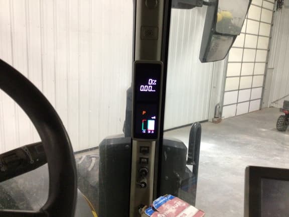 Image of John Deere 8R 340 equipment image 2