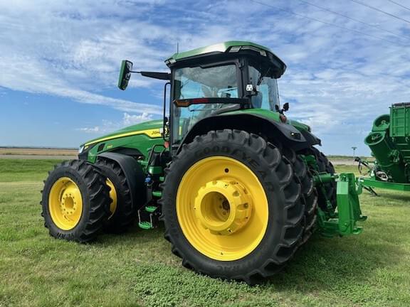 Image of John Deere 8R 340 equipment image 2