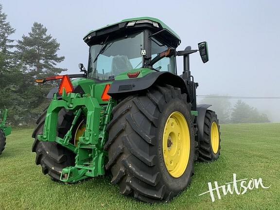 Image of John Deere 8R 340 equipment image 4