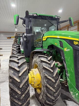 Image of John Deere 8R 340 equipment image 4