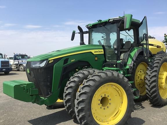 Image of John Deere 8R 340 Primary image