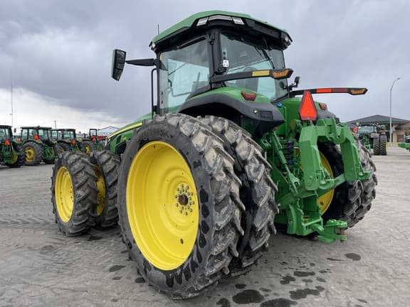 Image of John Deere 8R 340 equipment image 2