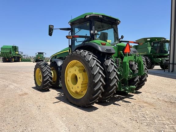 Image of John Deere 8R 340 equipment image 2