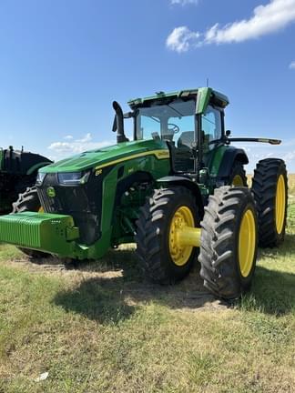 Image of John Deere 8R 340 Primary image