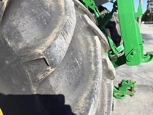 Main image John Deere 8R 340 11