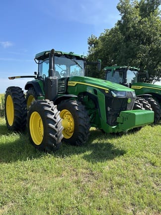 2023 John Deere 8R 340 Equipment Image0