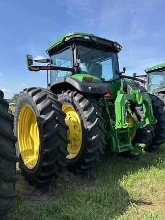 Image of John Deere 8R 340 equipment image 3