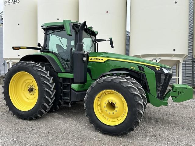 Image of John Deere 8R 340 equipment image 1
