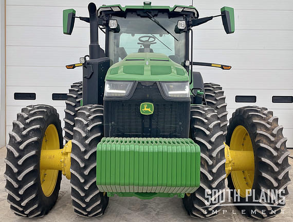 Image of John Deere 8R 340 equipment image 2