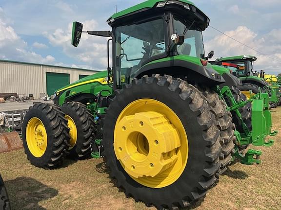 Image of John Deere 8R 340 equipment image 1