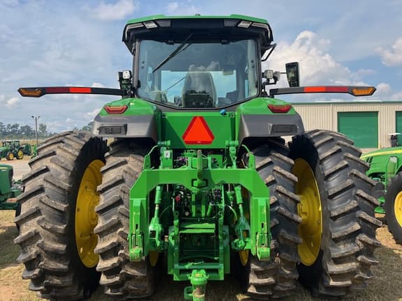 Image of John Deere 8R 340 equipment image 4