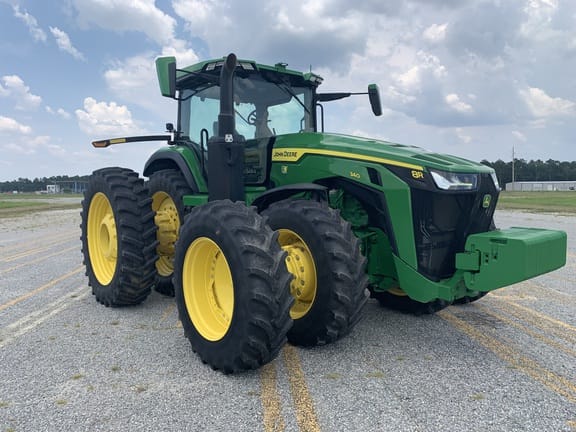 2023 John Deere 8R 340 Equipment Image0