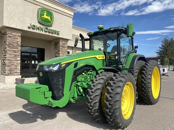 Image of John Deere 8R 340 equipment image 3