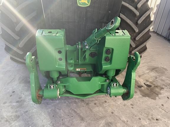 Image of John Deere 8R 340 equipment image 3