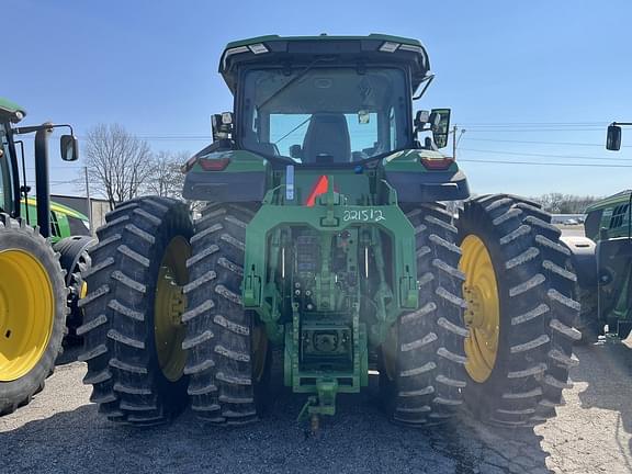 Image of John Deere 8R 340 equipment image 2