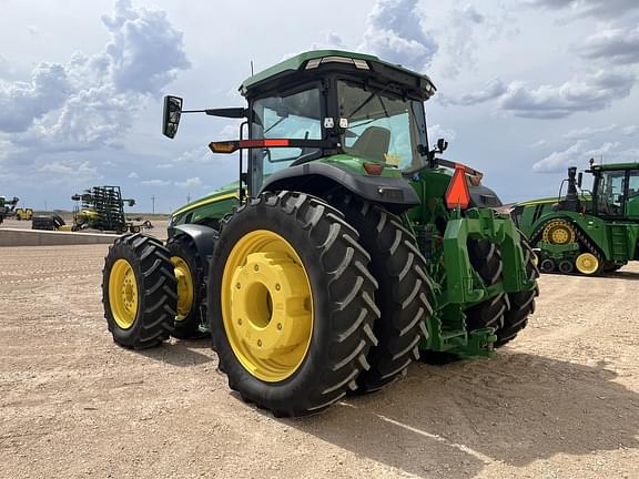 Image of John Deere 8R 340 equipment image 2