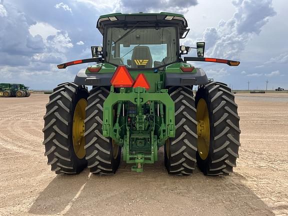 Image of John Deere 8R 340 equipment image 3