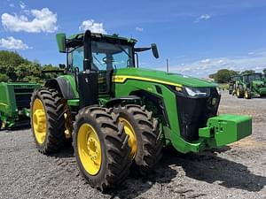 2023 John Deere 8R 340 Image