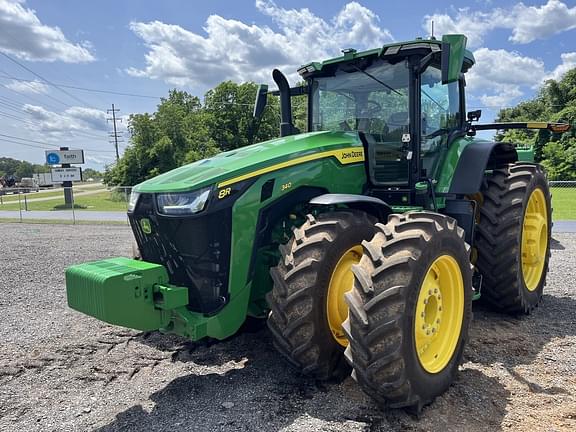 Image of John Deere 8R 340 equipment image 2