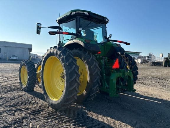 Image of John Deere 8R 340 equipment image 2