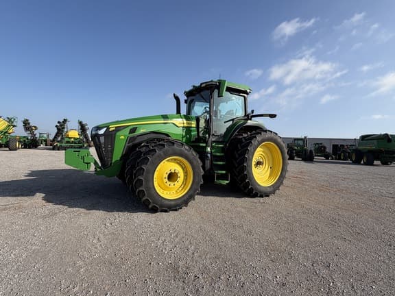 Image of John Deere 8R 340 Primary image
